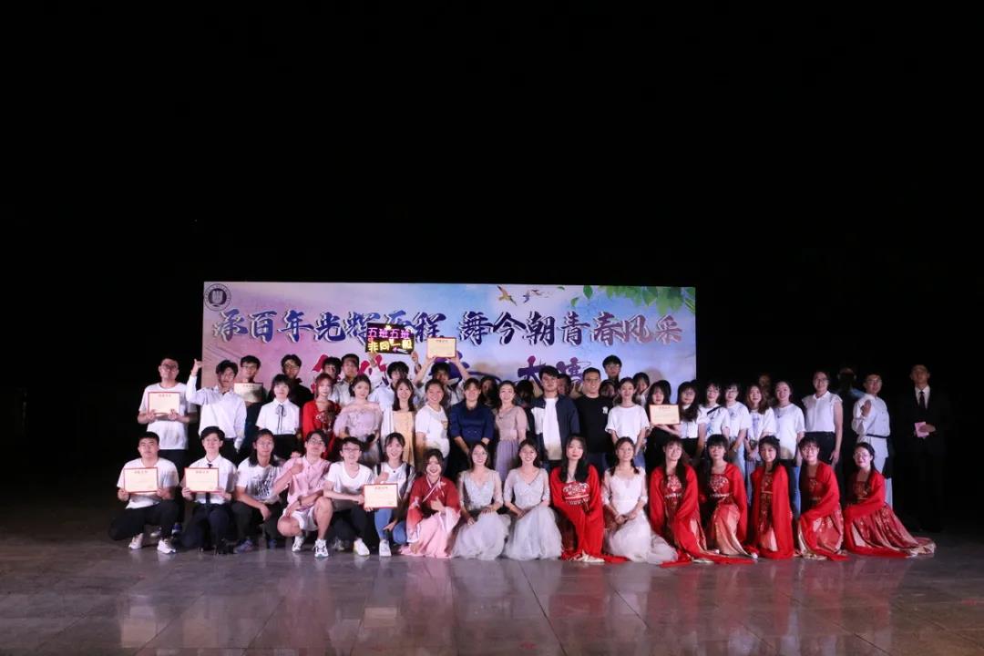 微信图片_20211111160638.jpg 微信图片_20211111160638.jpg