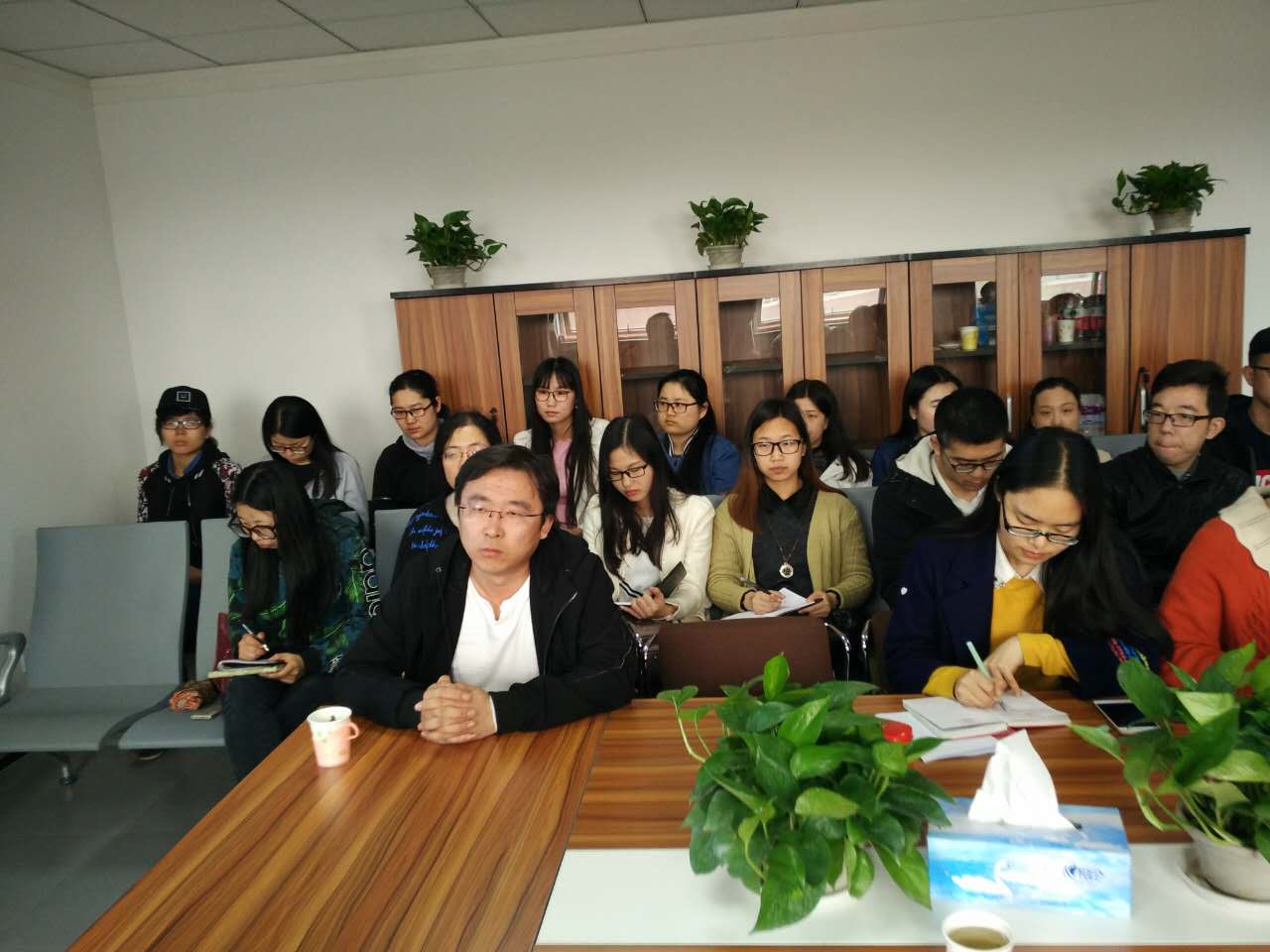 20170414102703_article_微信图片_20170413213415.jpg 20170414102703_article_微信图片_20170413213415.jpg